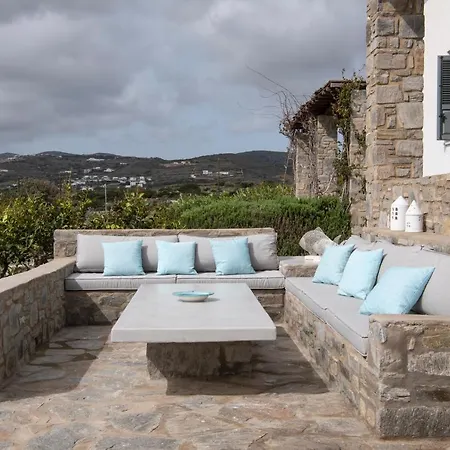 House Kohyli 5d Paros *