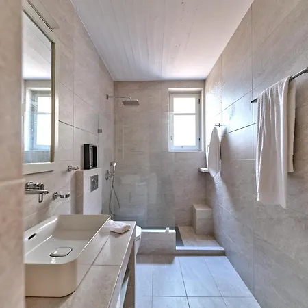 House Kohyli 5d Paros