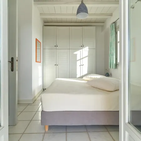 Holiday home House Kohyli 5d Paros Isterni (Paros)